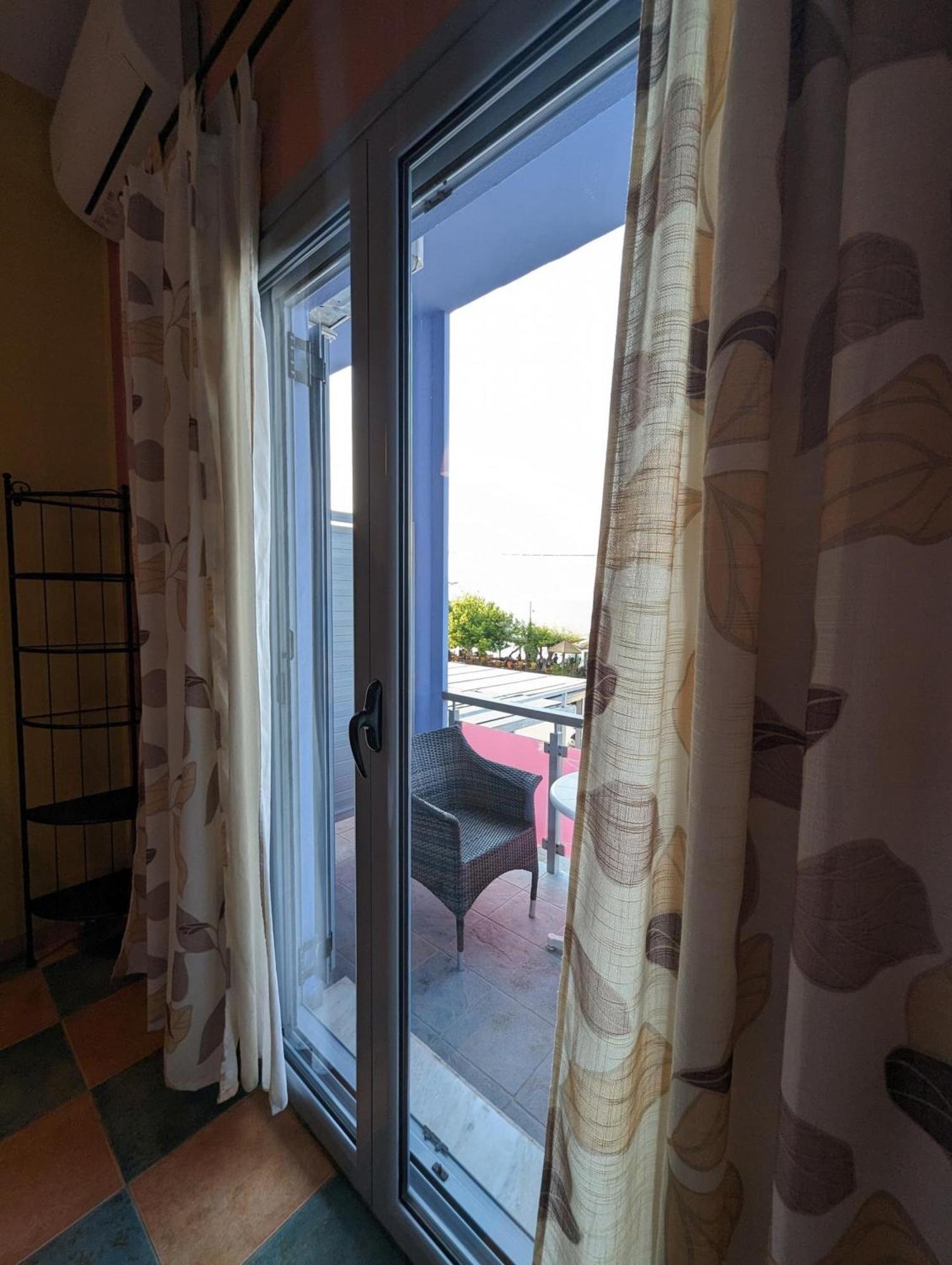 Apartment Okeania Seafront In