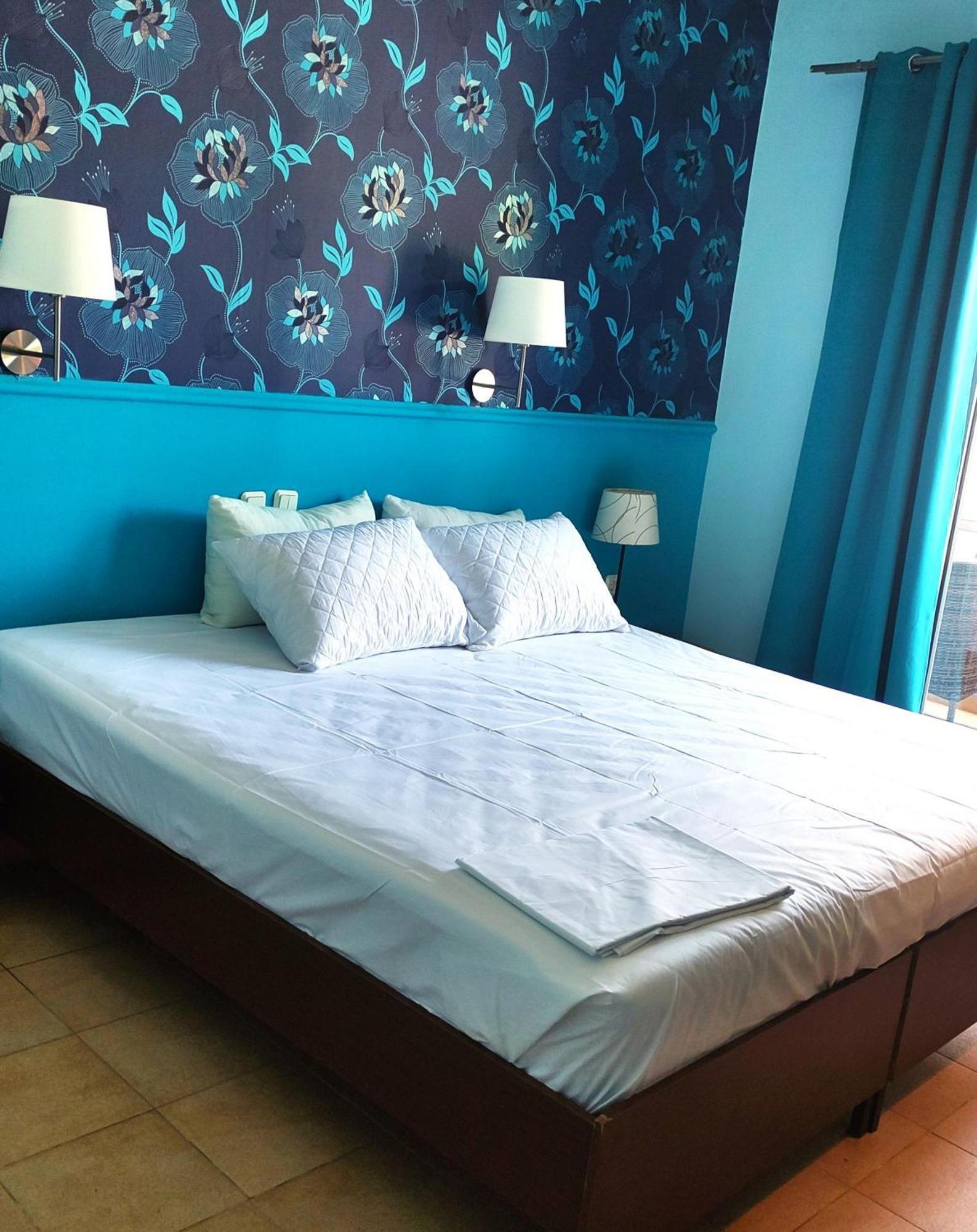 Okeania Seafront In Apartment *