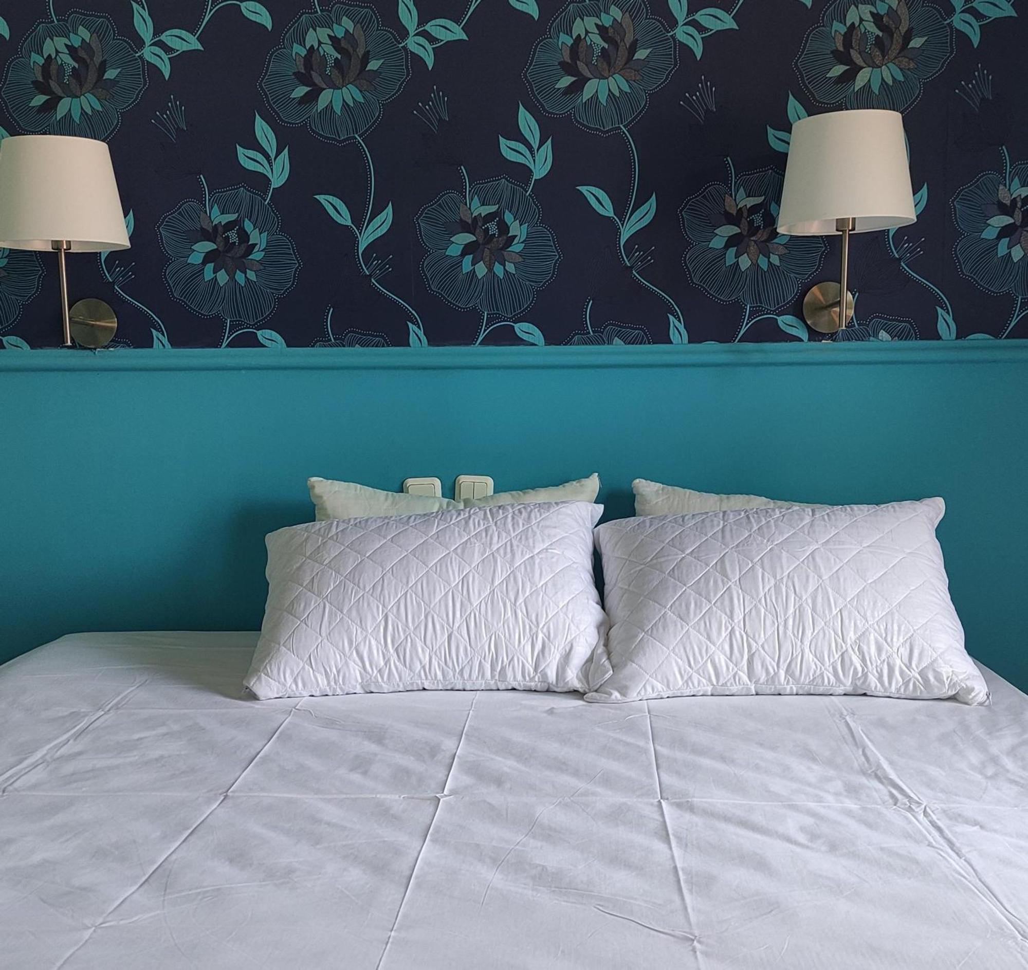 Okeania Seafront In Apartment Kamena Vourla