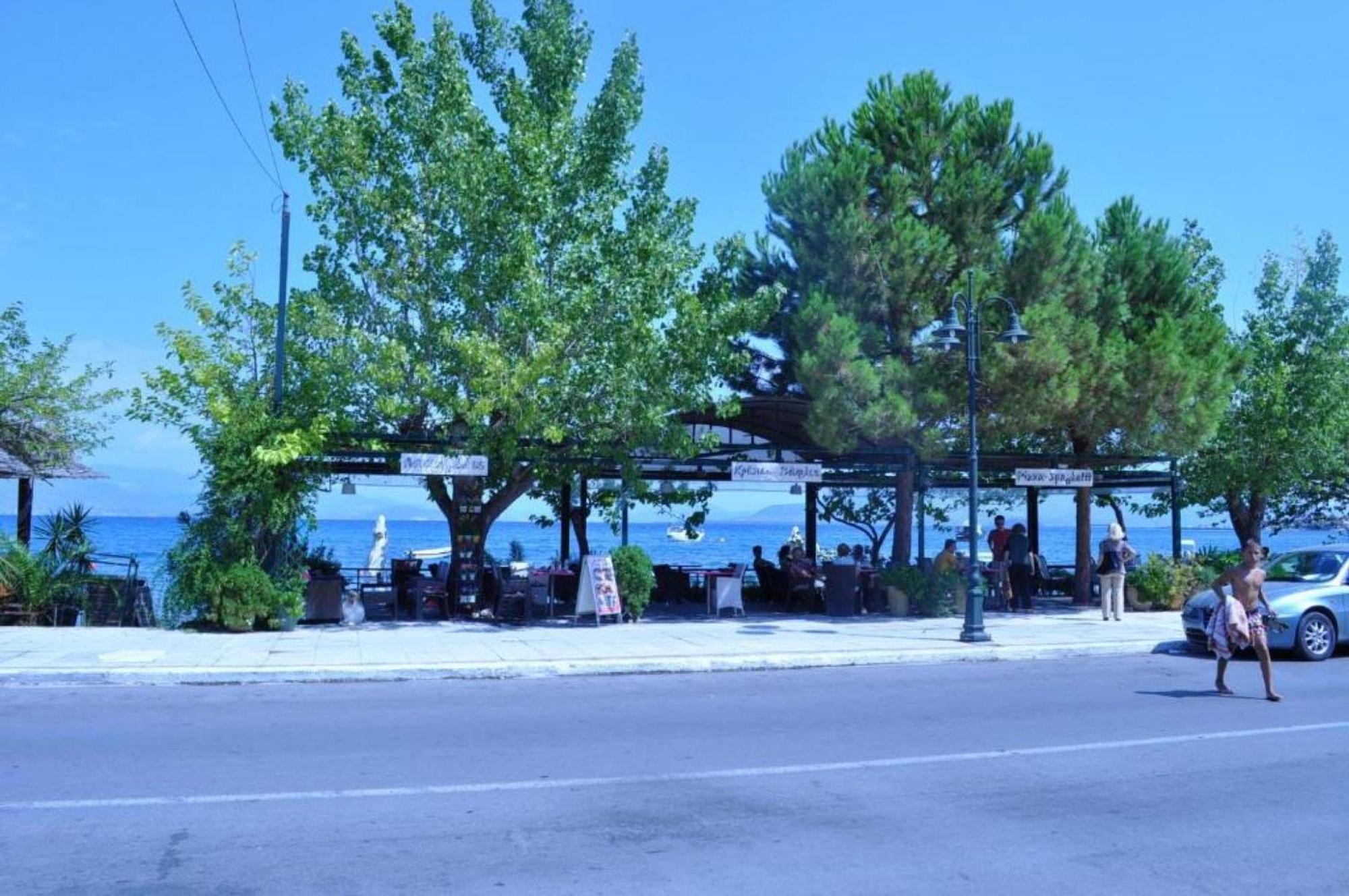 Okeania Seafront In *