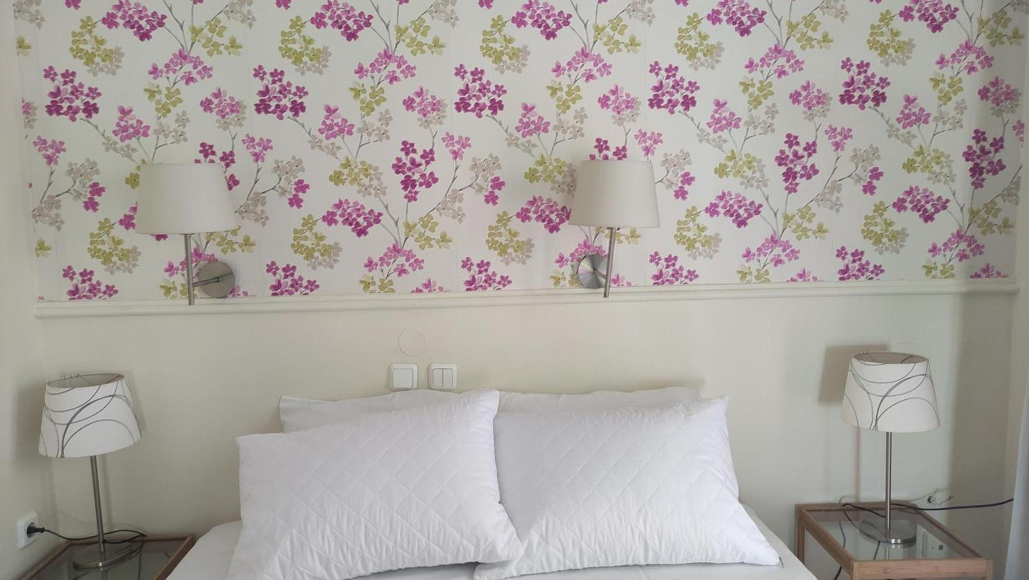 Okeania Seafront In Apartment Kamena Vourla