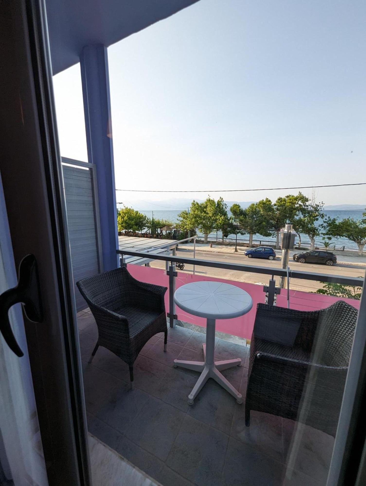 Appartement Okeania Seafront In Kamena Vourla